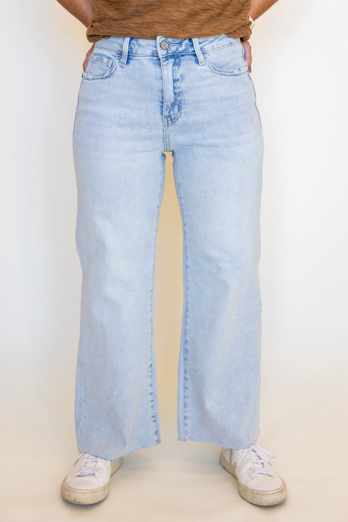 Light Wash High Rise Jeans